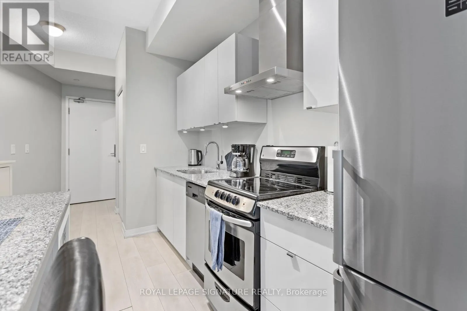 1703 - 51 EAST LIBERTY STREET
