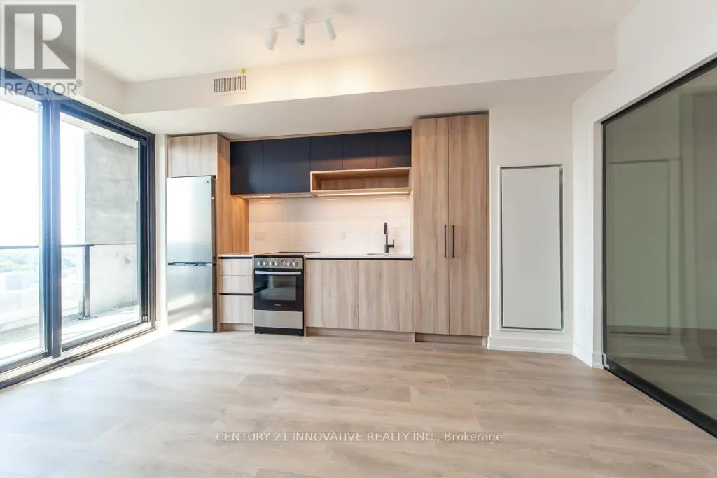 1406 - 181 STERLING ROAD
