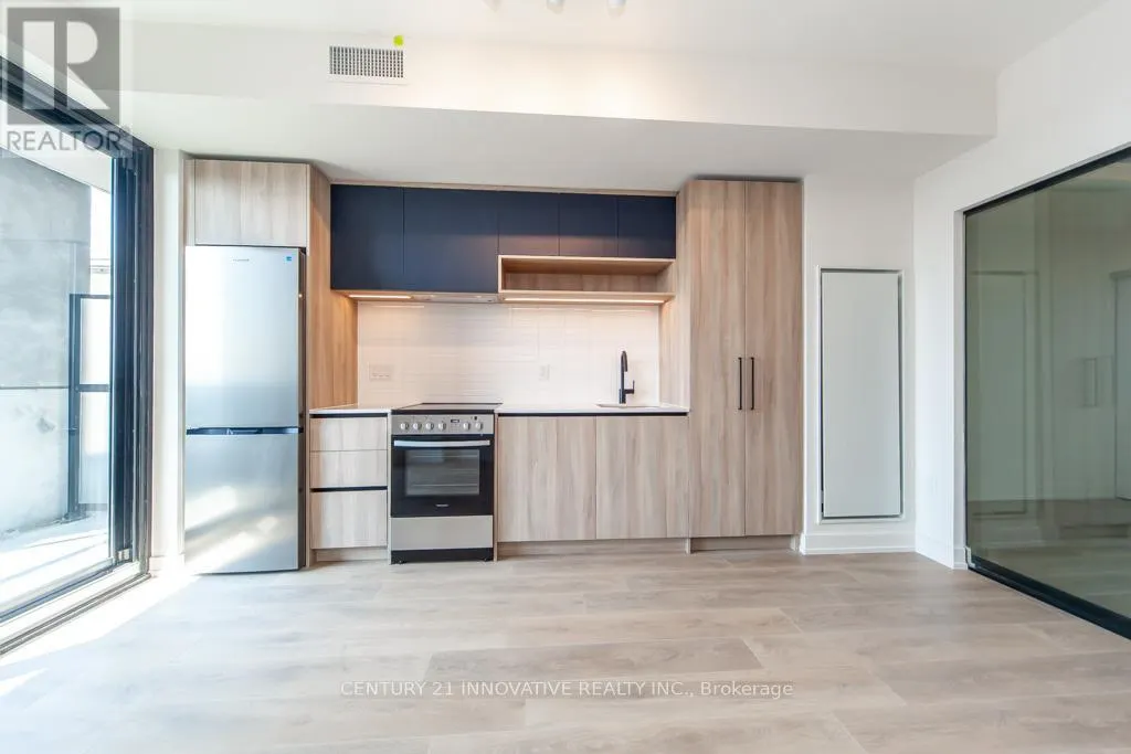 1406 - 181 STERLING ROAD