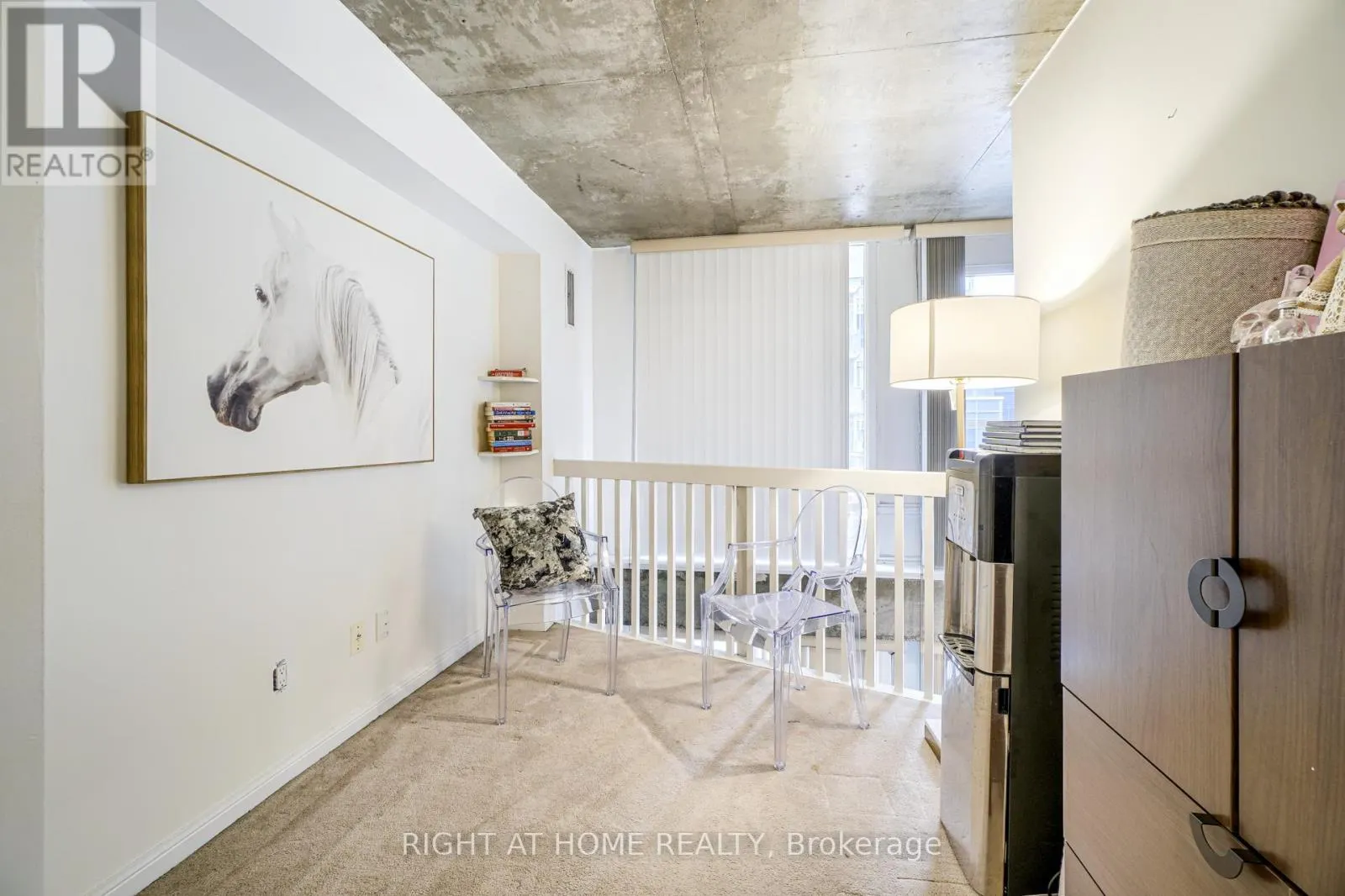 215 - 1029 KING STREET W