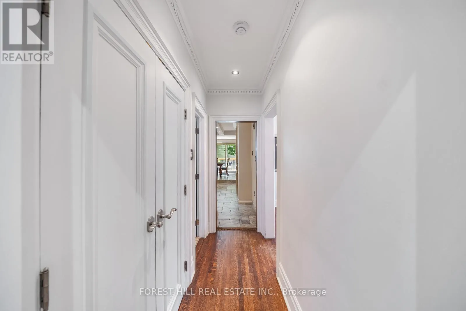 39 AVA ROAD
