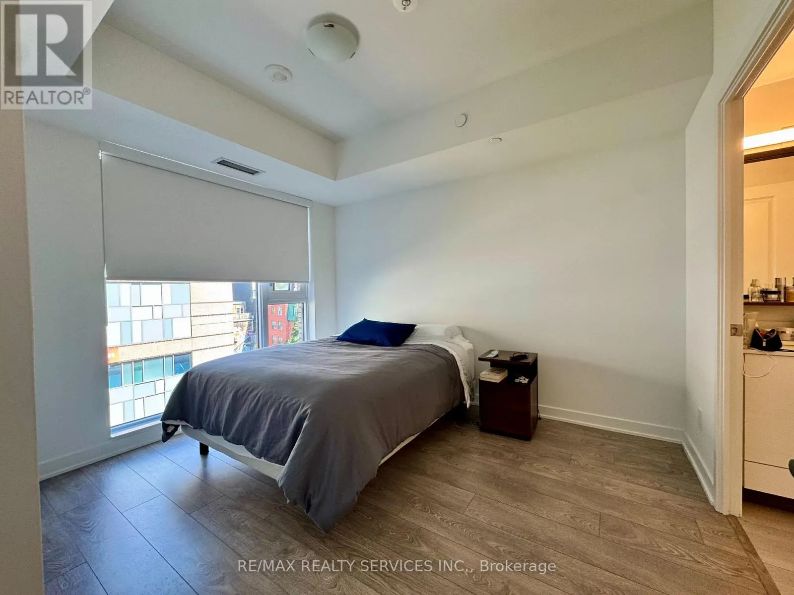 509 - 543 RICHMOND STREET W