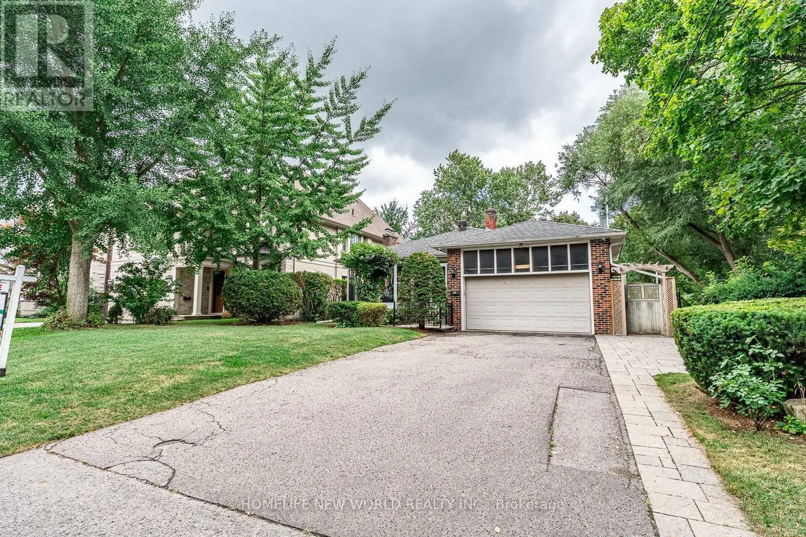 81 HILLCREST AVENUE