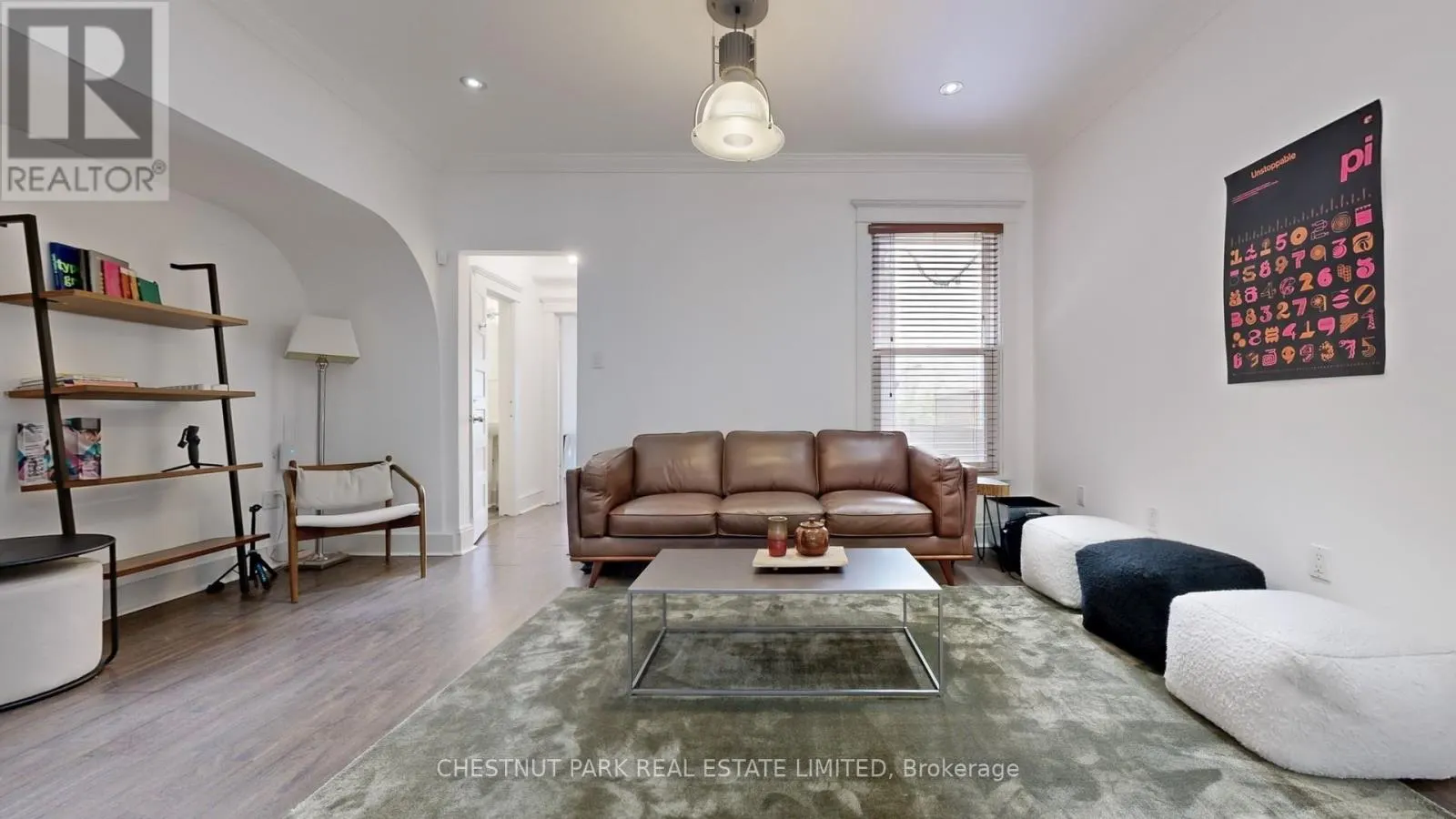 9 EDGEDALE ROAD