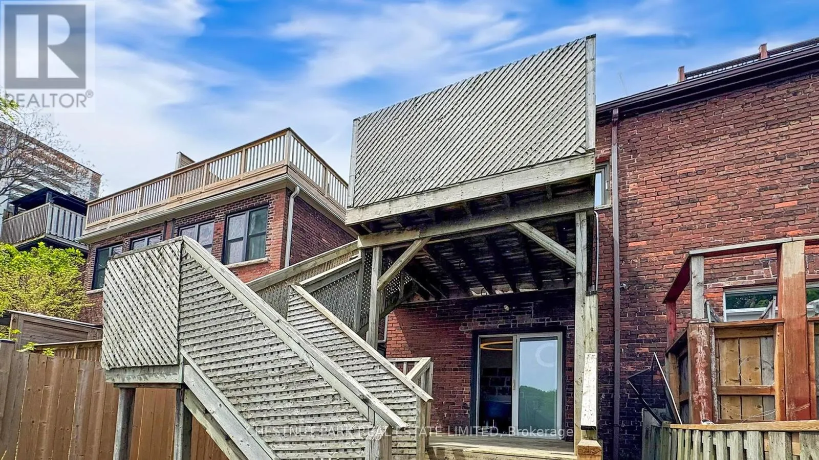 9 EDGEDALE ROAD