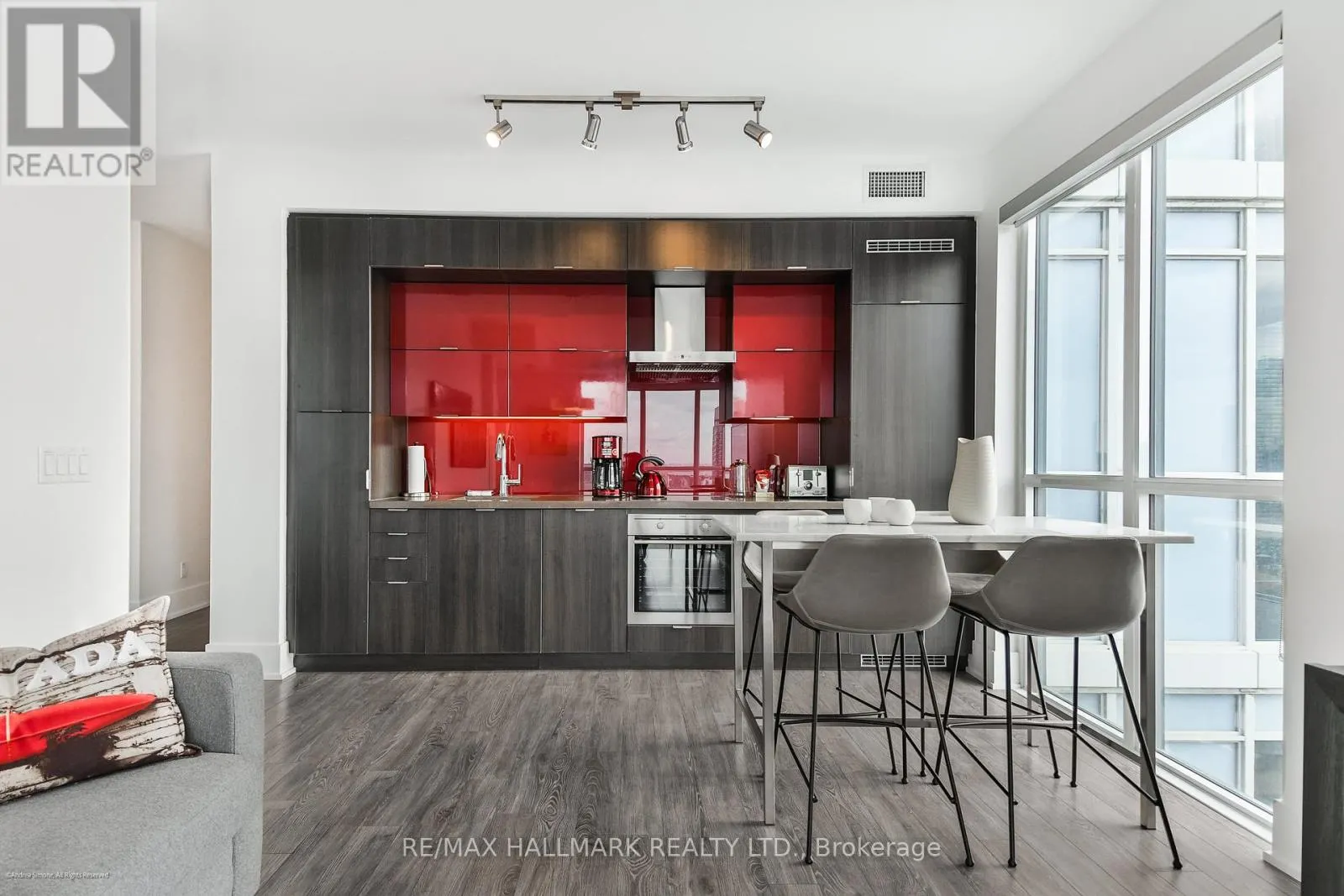 2712 - 300 FRONT STREET W