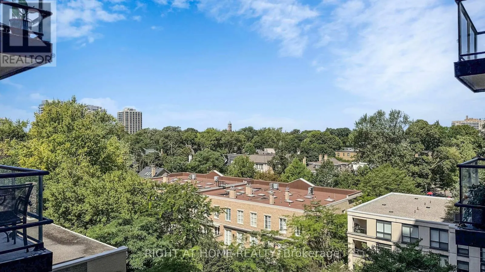 709 - 10 DELISLE AVENUE