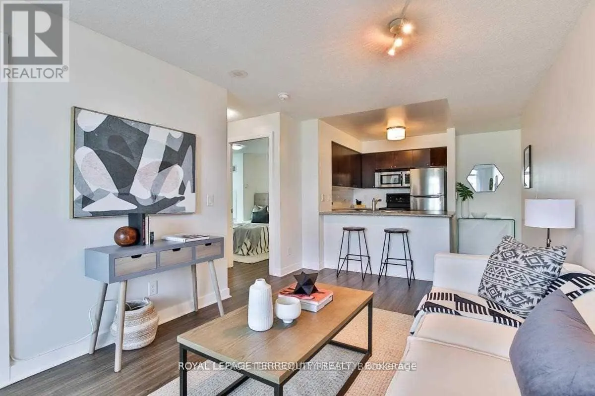 508 - 50 LYNN WILLIAMS STREET