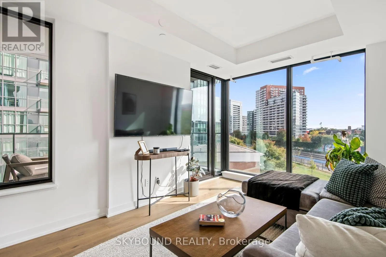 401 - 200 SUDBURY STREET