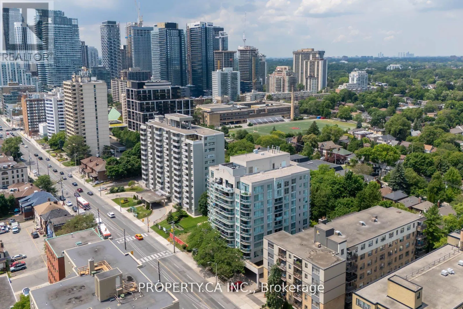 603 - 398 EGLINTON AVENUE E
