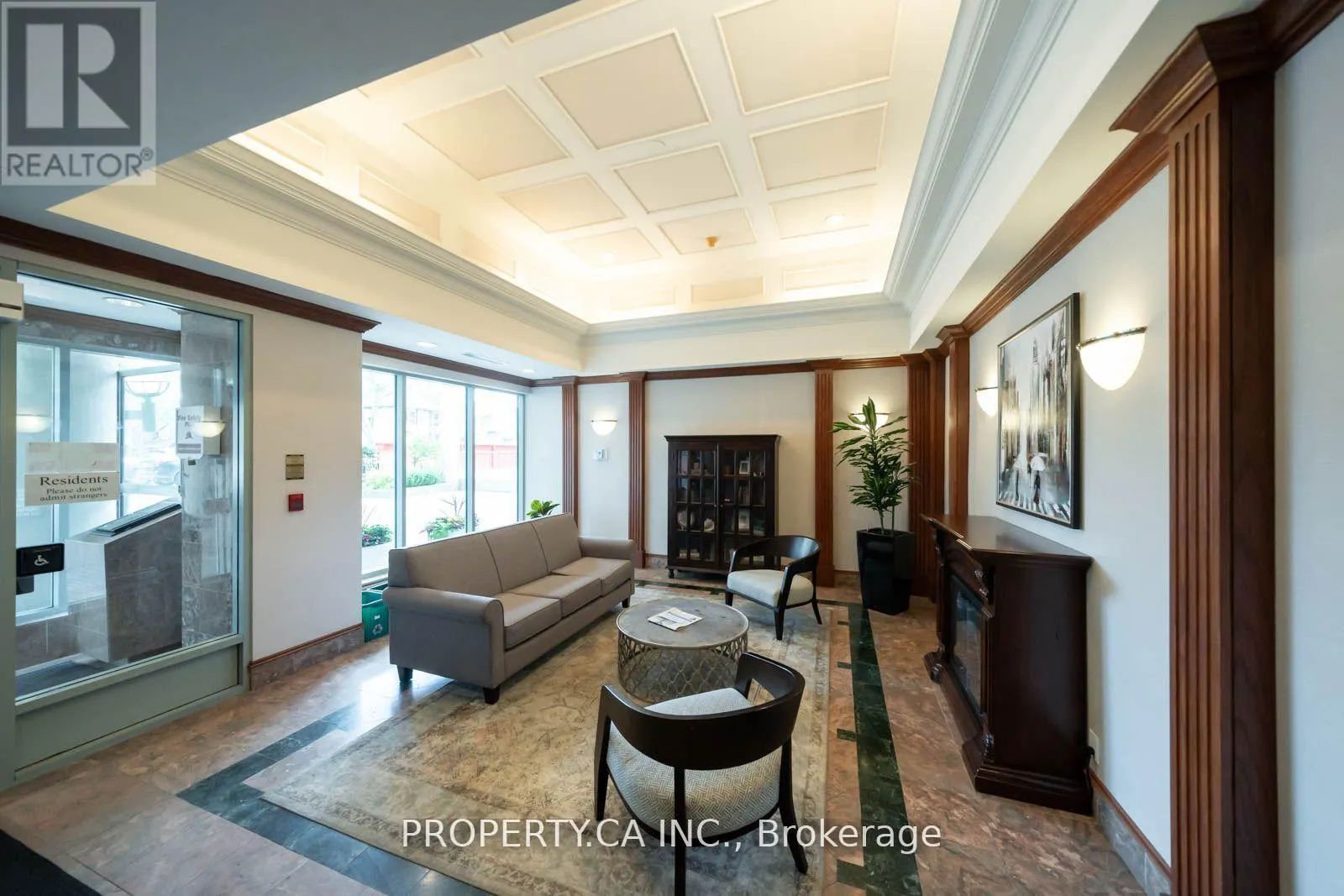 603 - 398 EGLINTON AVENUE E