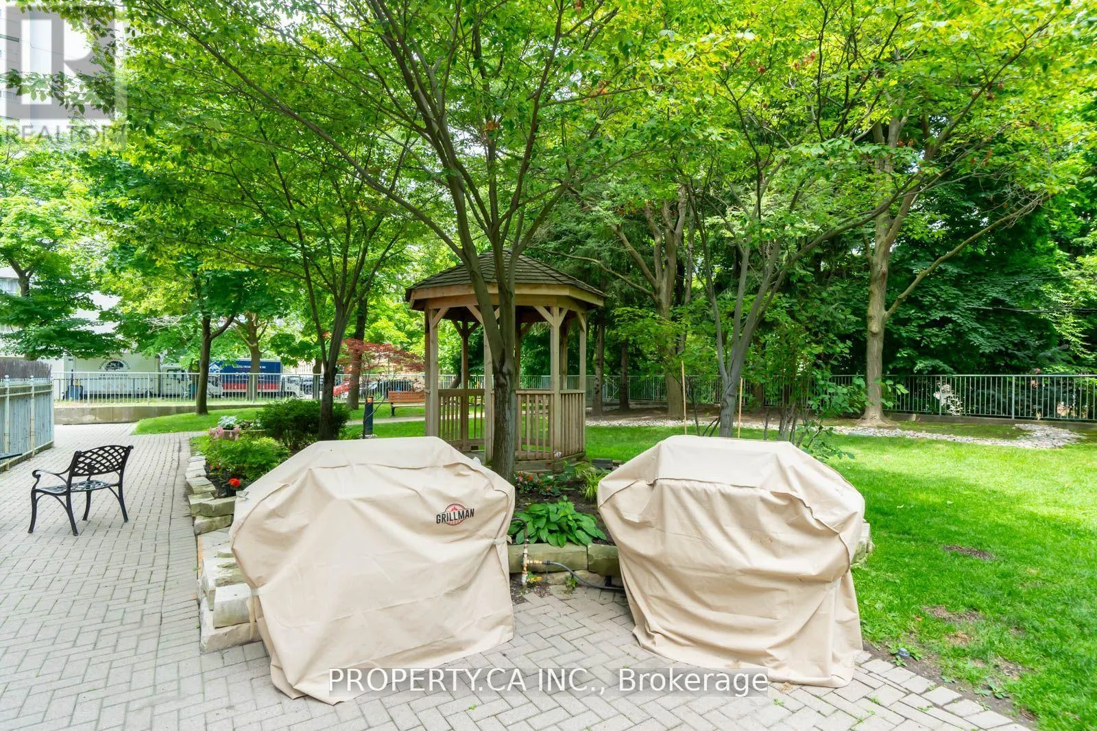 603 - 398 EGLINTON AVENUE E