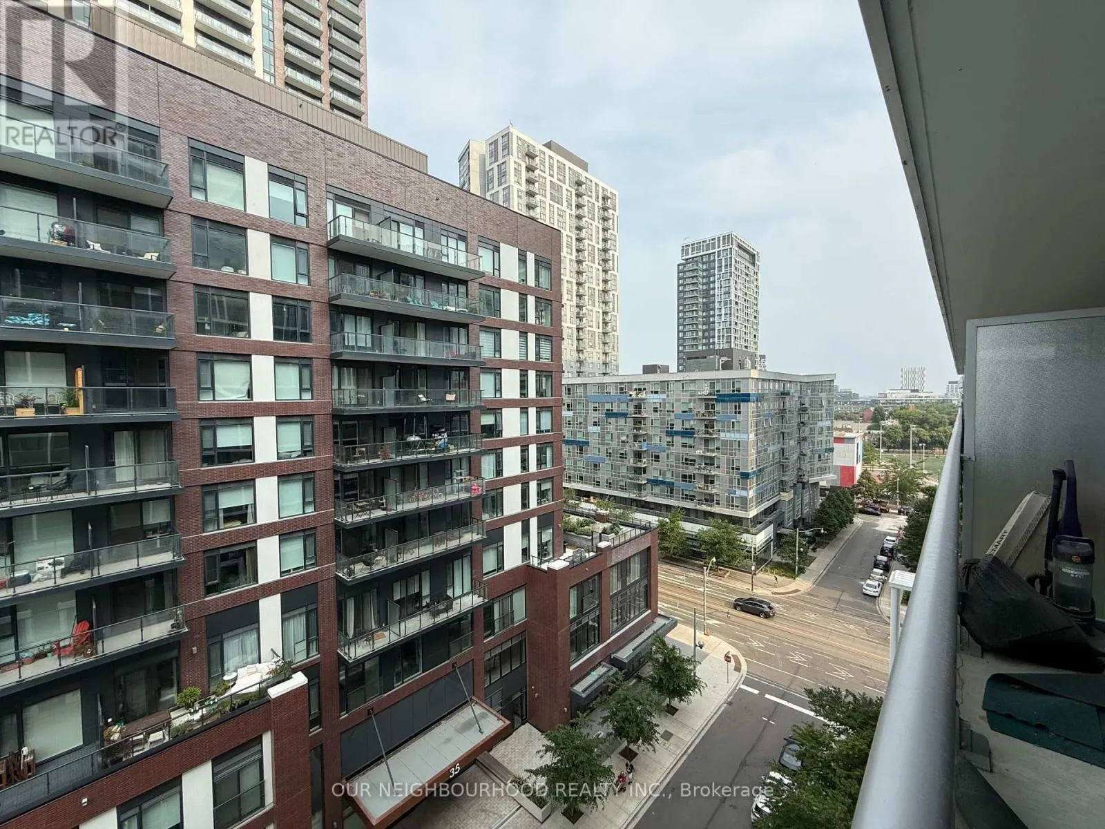 805 - 34 TUBMAN AVENUE, #805