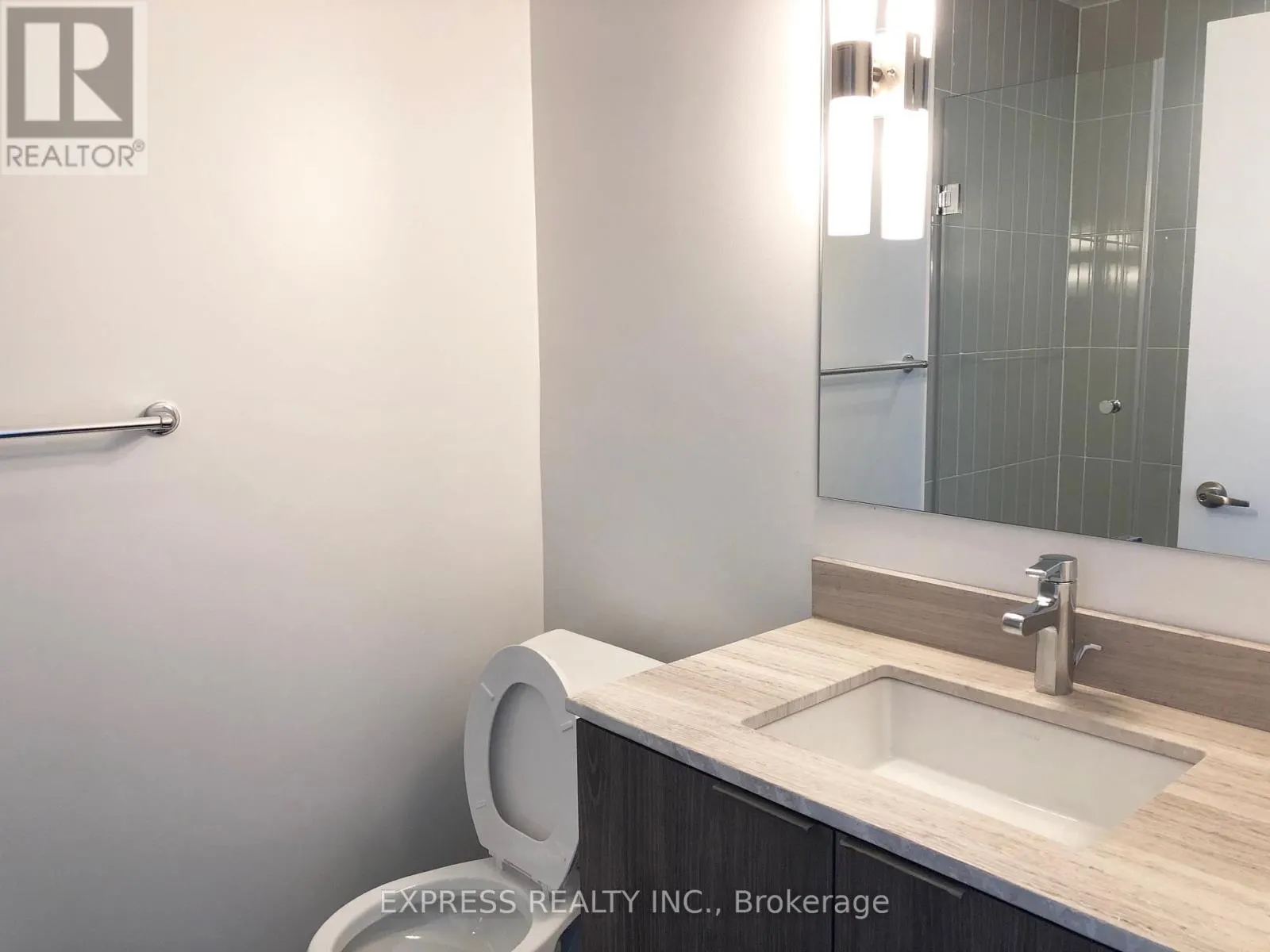 507 - 955 BAY STREET