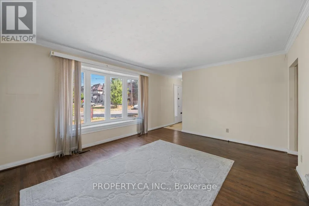 35 FARRELL AVENUE
