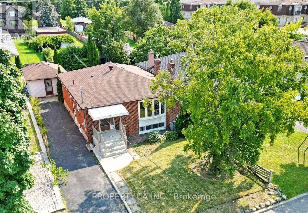 35 FARRELL AVENUE