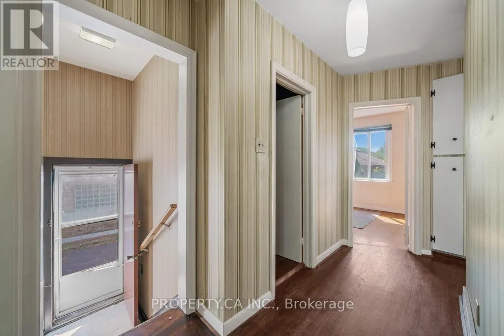 35 FARRELL AVENUE