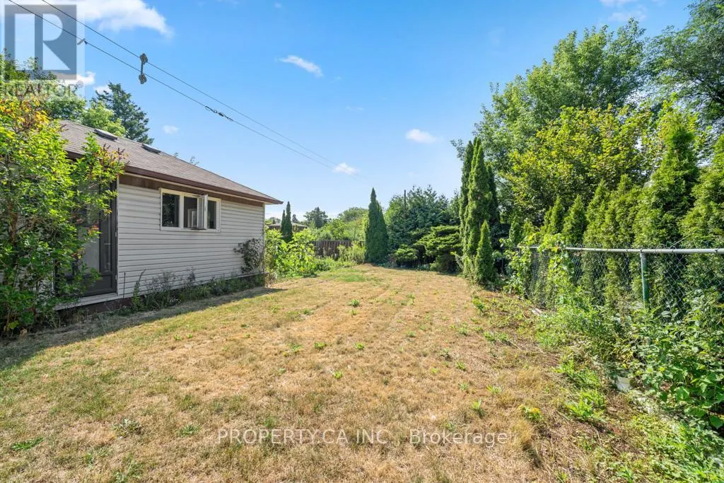 35 FARRELL AVENUE