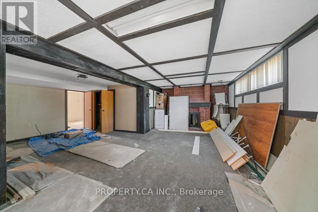 35 FARRELL AVENUE