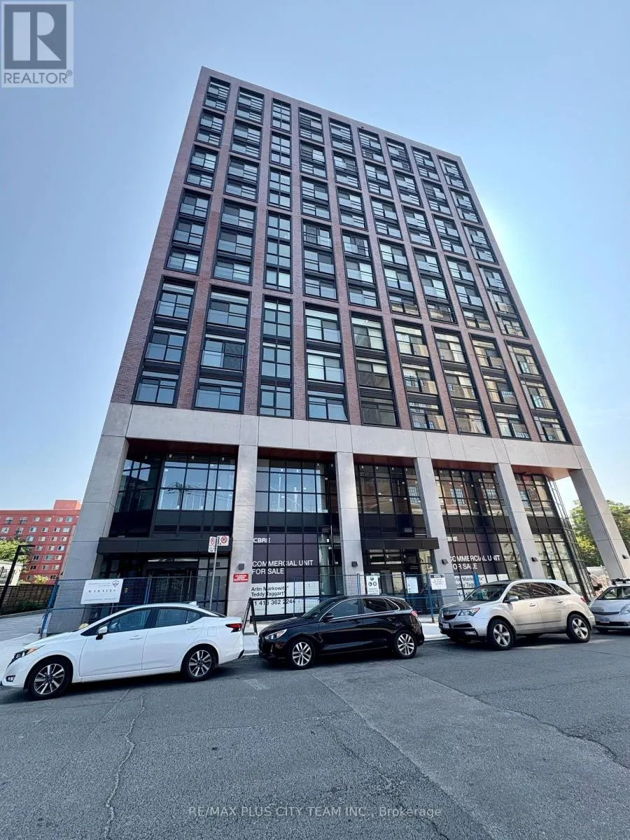 1510 - 181 STERLING ROAD