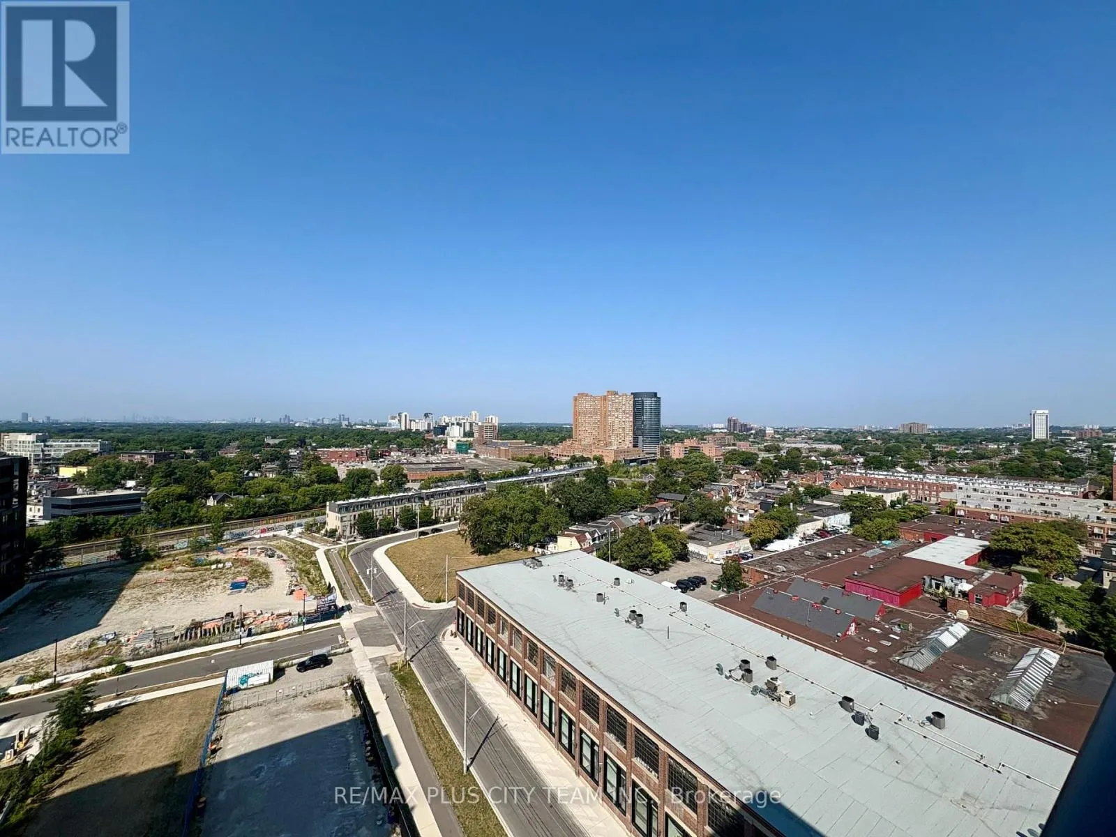 1510 - 181 STERLING ROAD