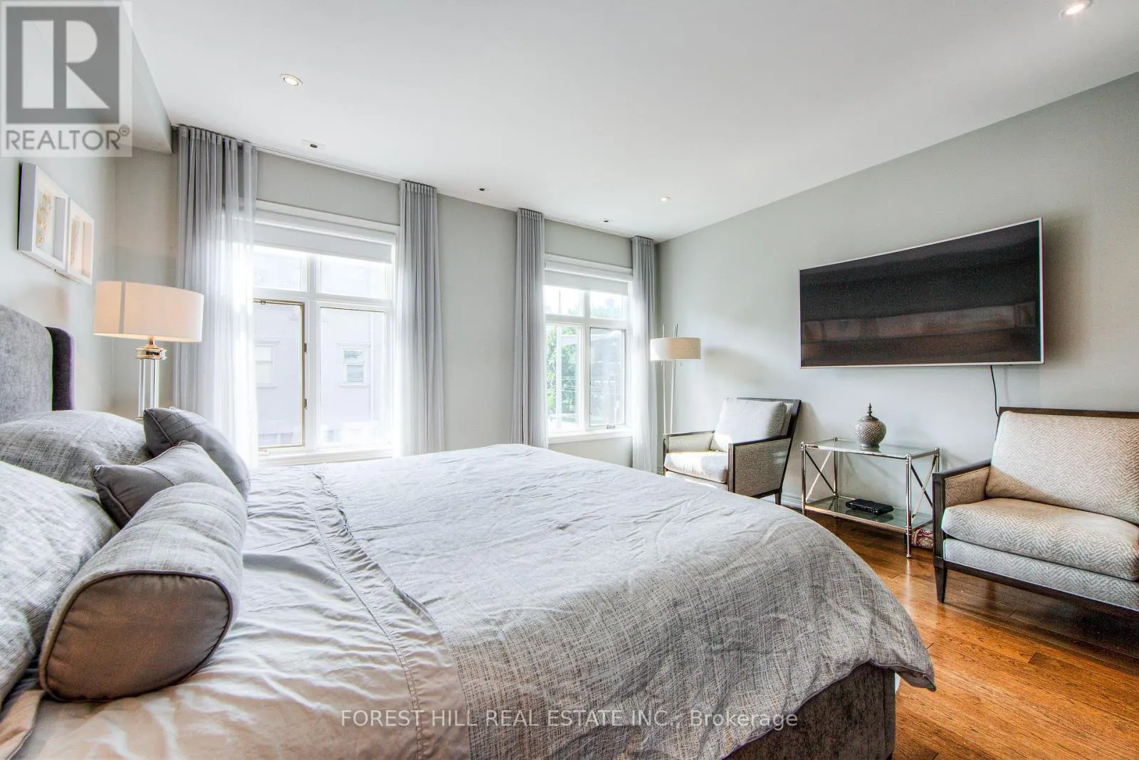 13 - 260 RUSSELL HILL ROAD