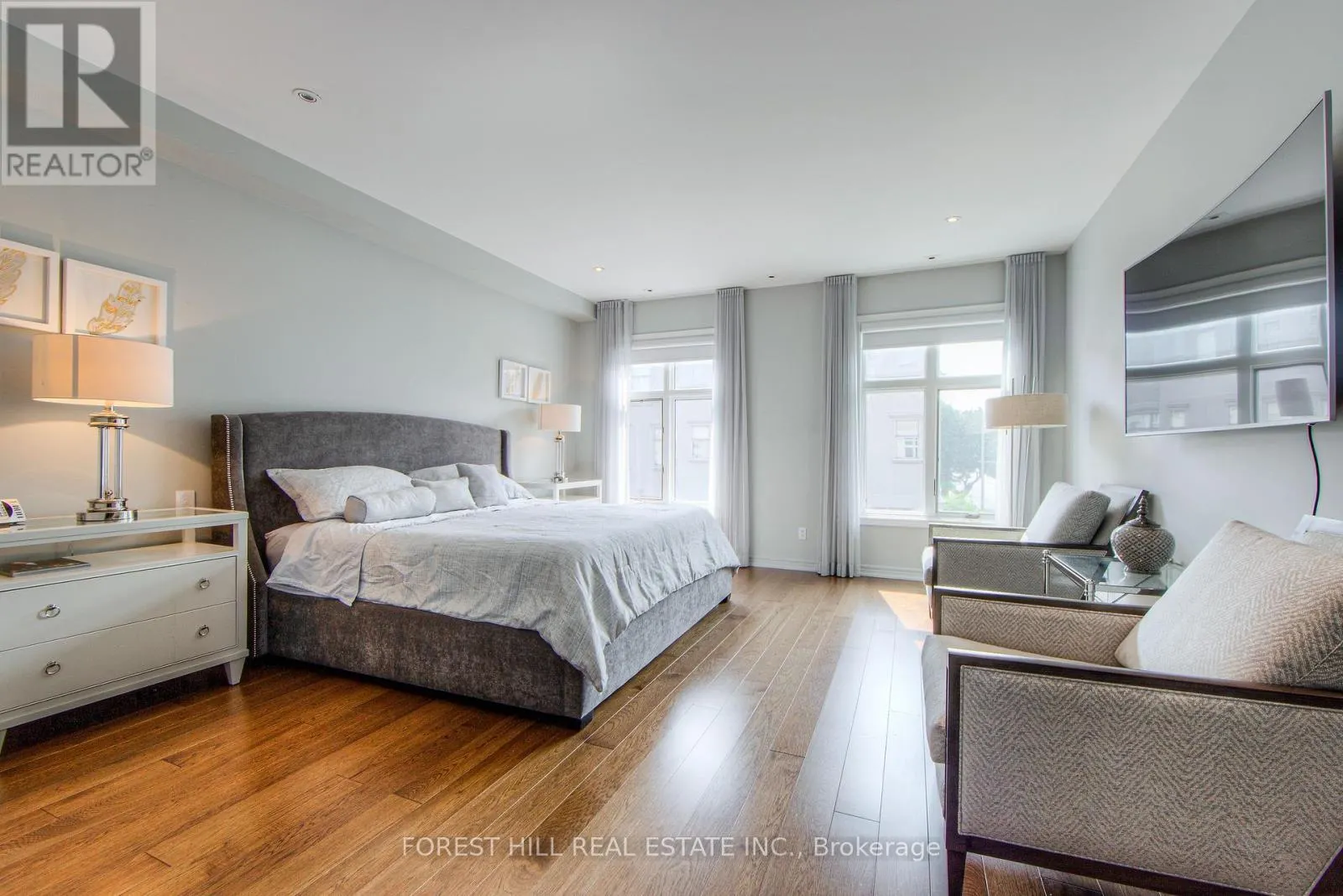 13 - 260 RUSSELL HILL ROAD