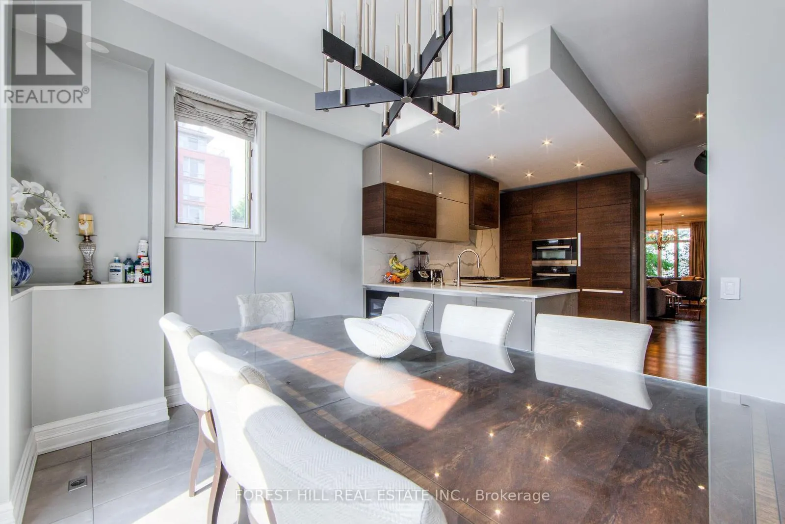 13 - 260 RUSSELL HILL ROAD