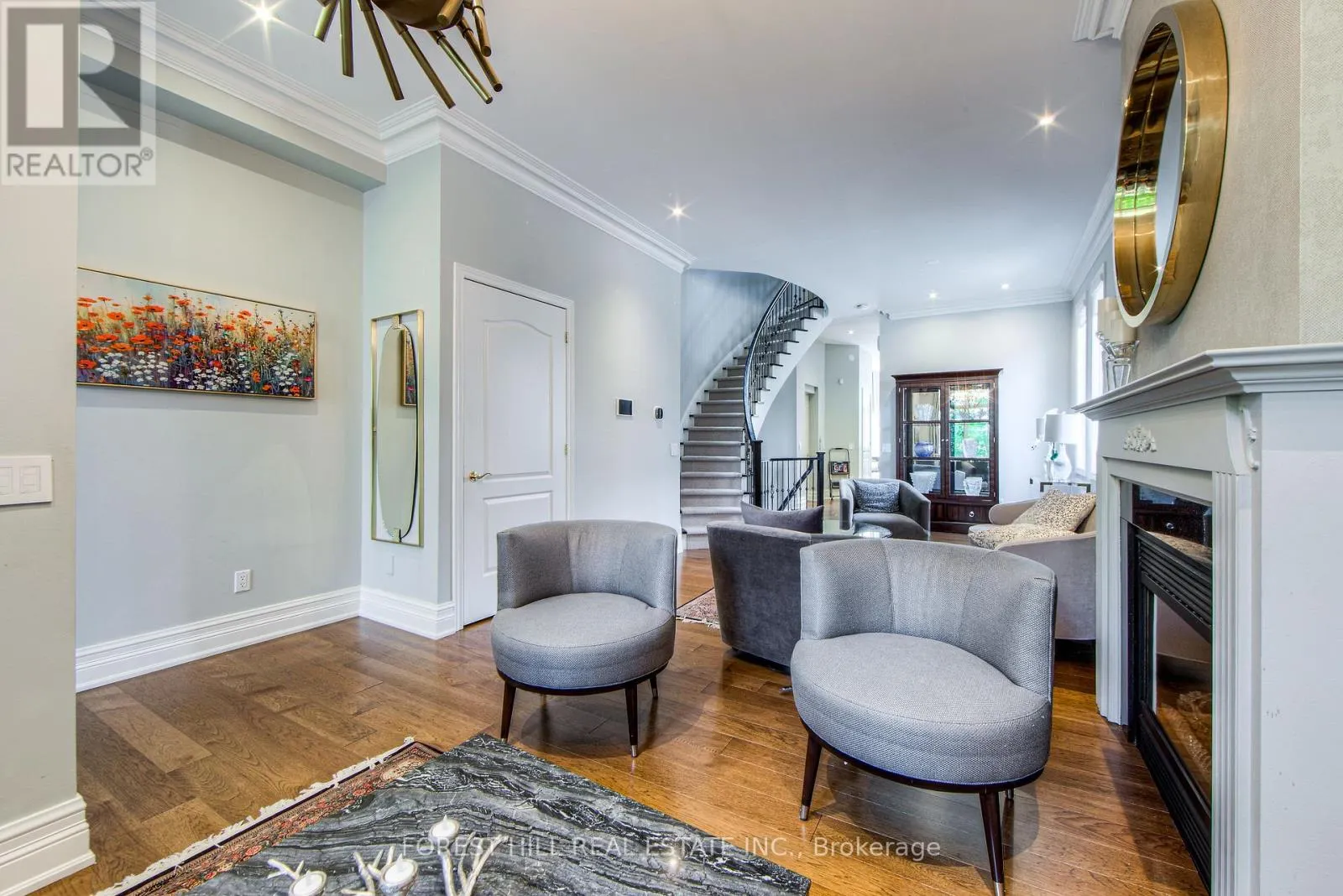 13 - 260 RUSSELL HILL ROAD