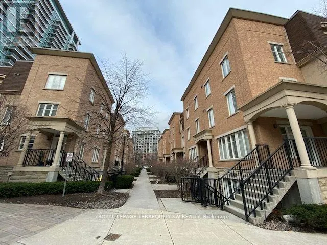 823 - 46 WESTERN BATTERY ROAD