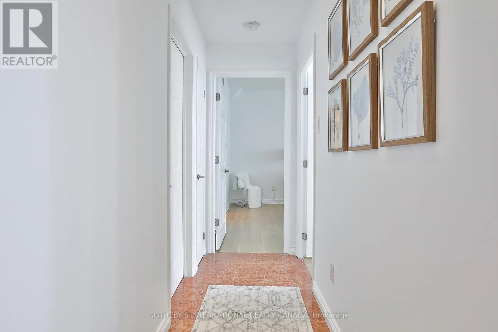 1003 - 7 BROADWAY AVENUE