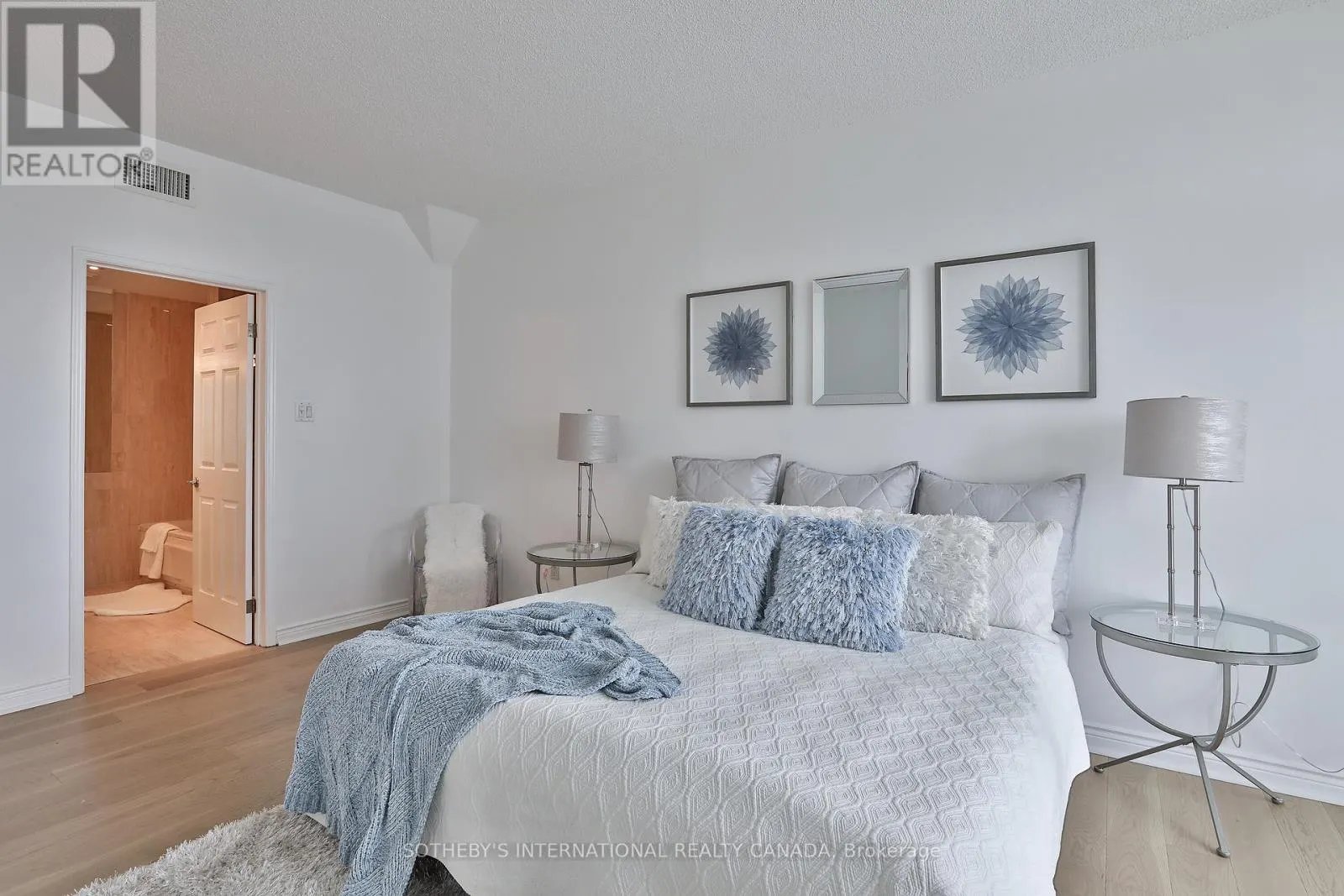 1003 - 7 BROADWAY AVENUE