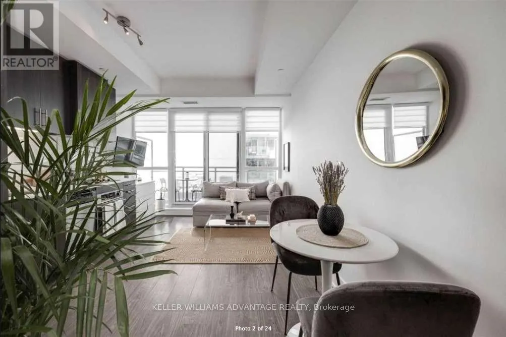 505 - 508 WELLINGTON STREET W
