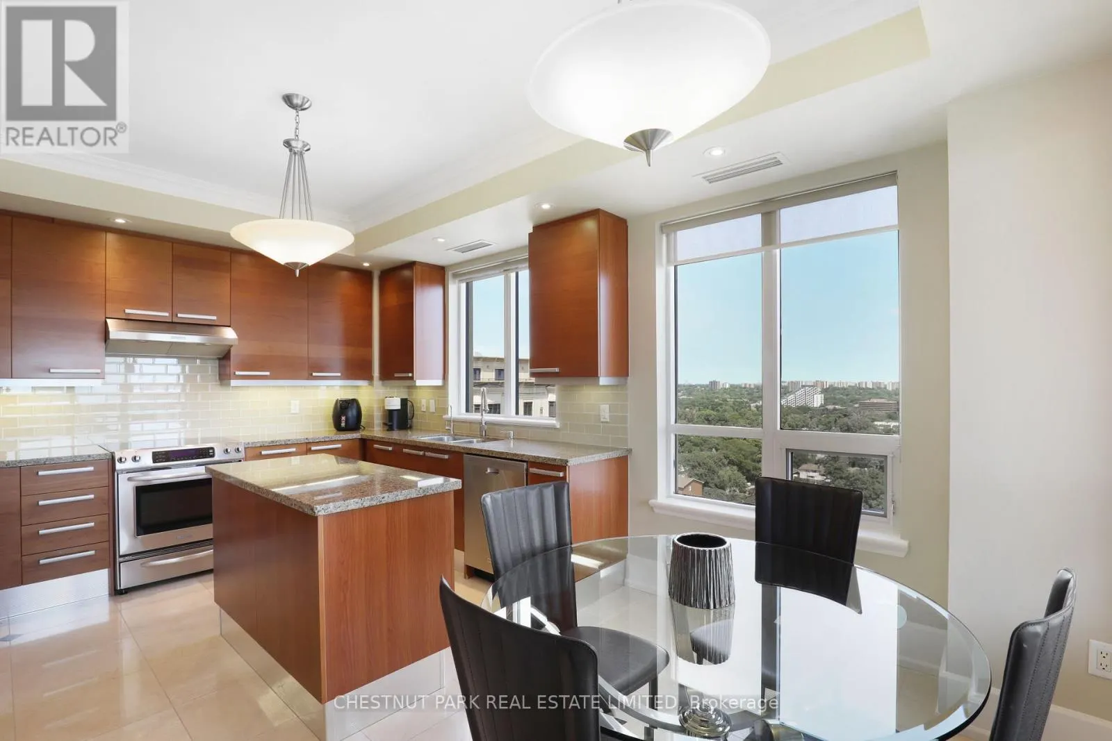 1403 - 660 SHEPPARD AVENUE E