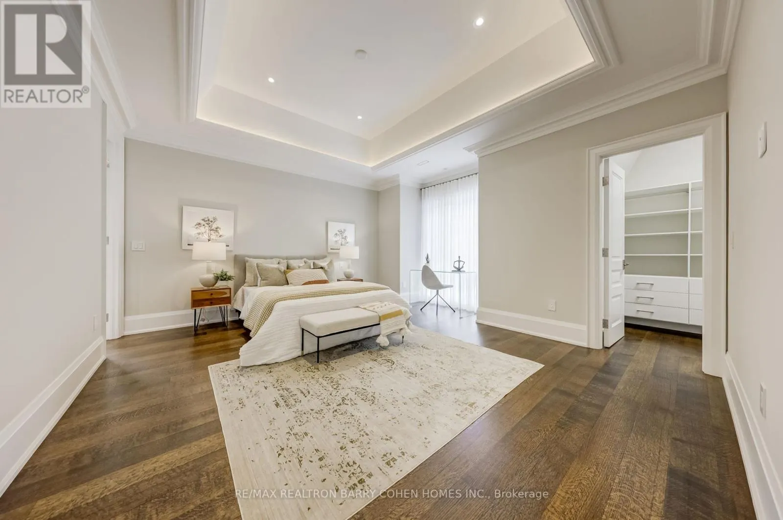 189 OLD YONGE STREET