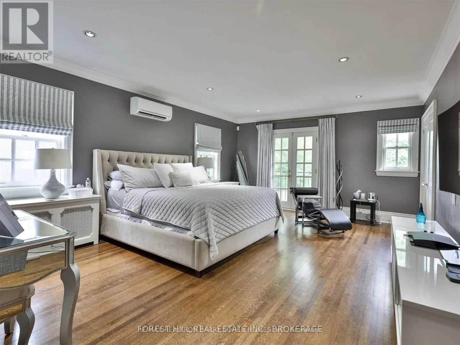 216 DUNVEGAN ROAD