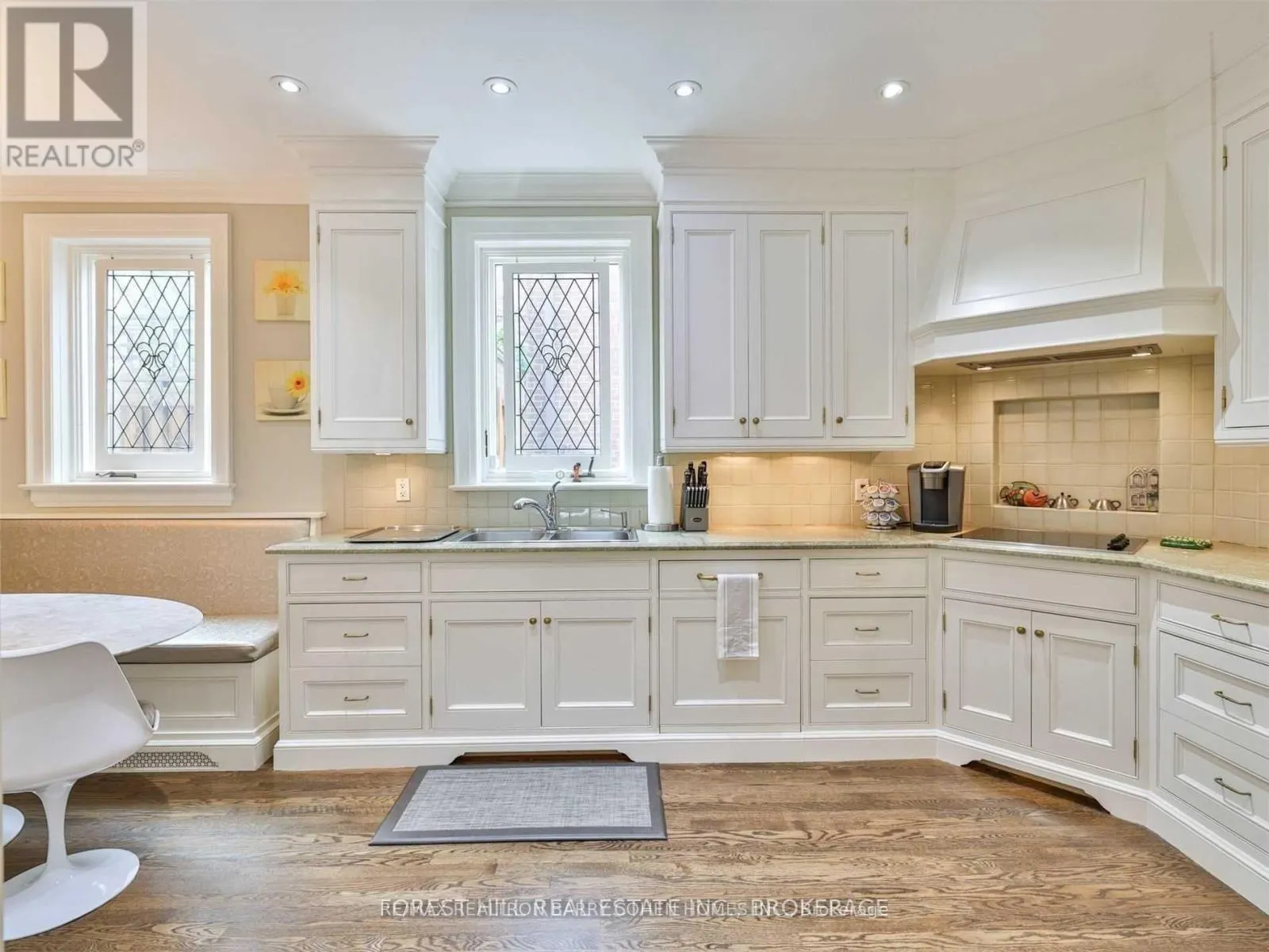 216 DUNVEGAN ROAD