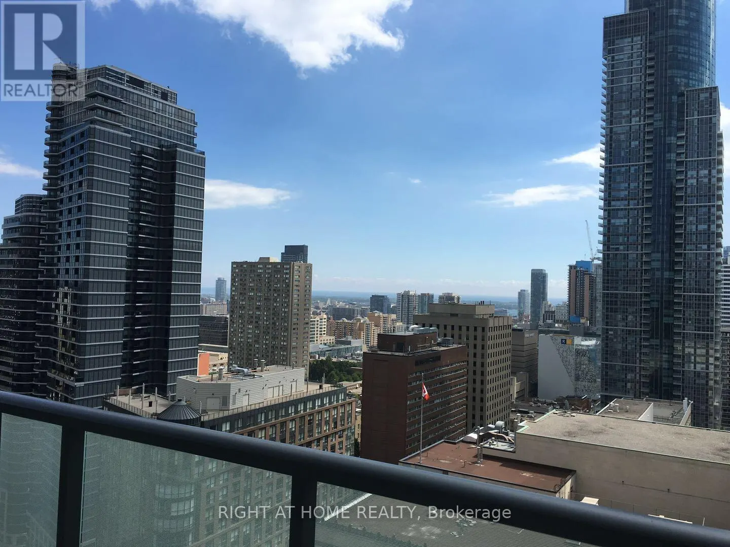 2310 - 15 GRENVILLE STREET