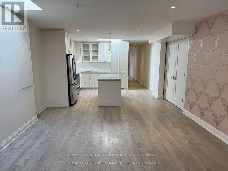 2ND FLOOR - 1929 AVENUE ROAD