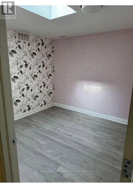 2ND FLOOR - 1929 AVENUE ROAD