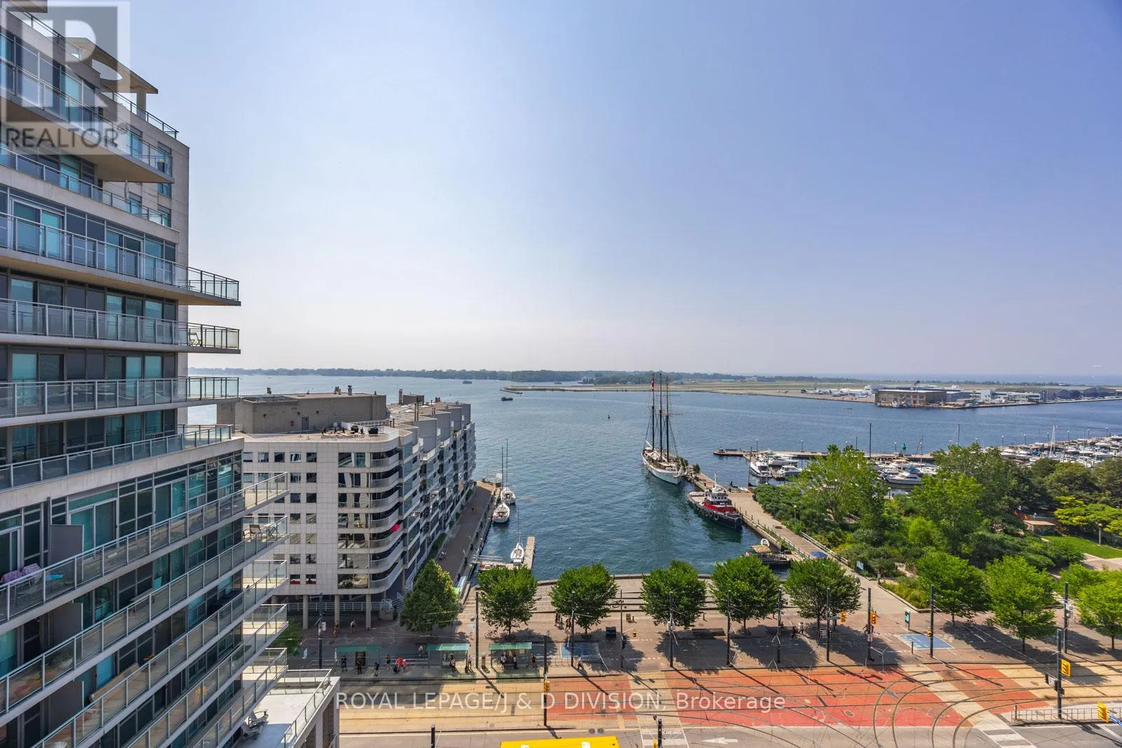 1203 - 410 QUEENS QUAY W