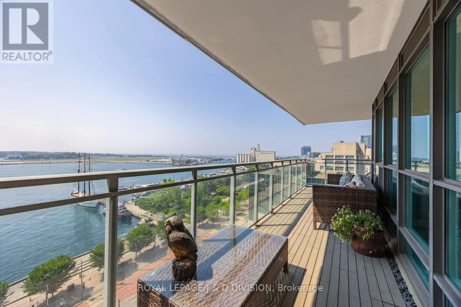 1203 - 410 QUEENS QUAY W