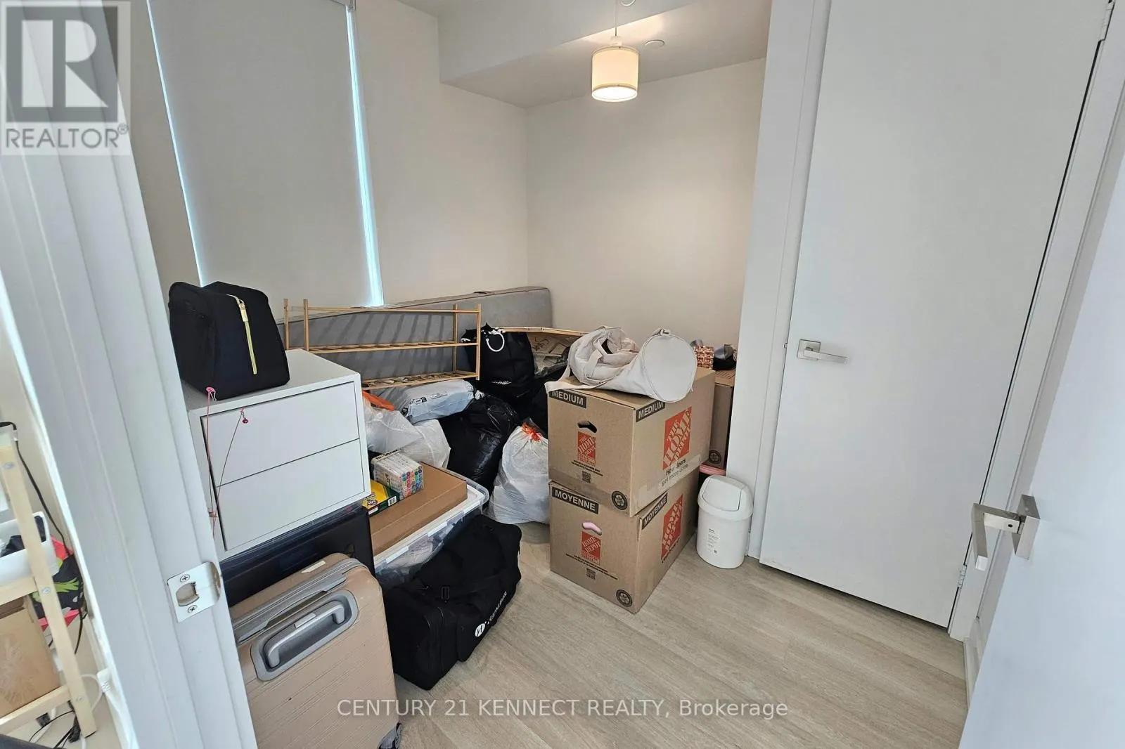 316 - 30 TRETTI WAY