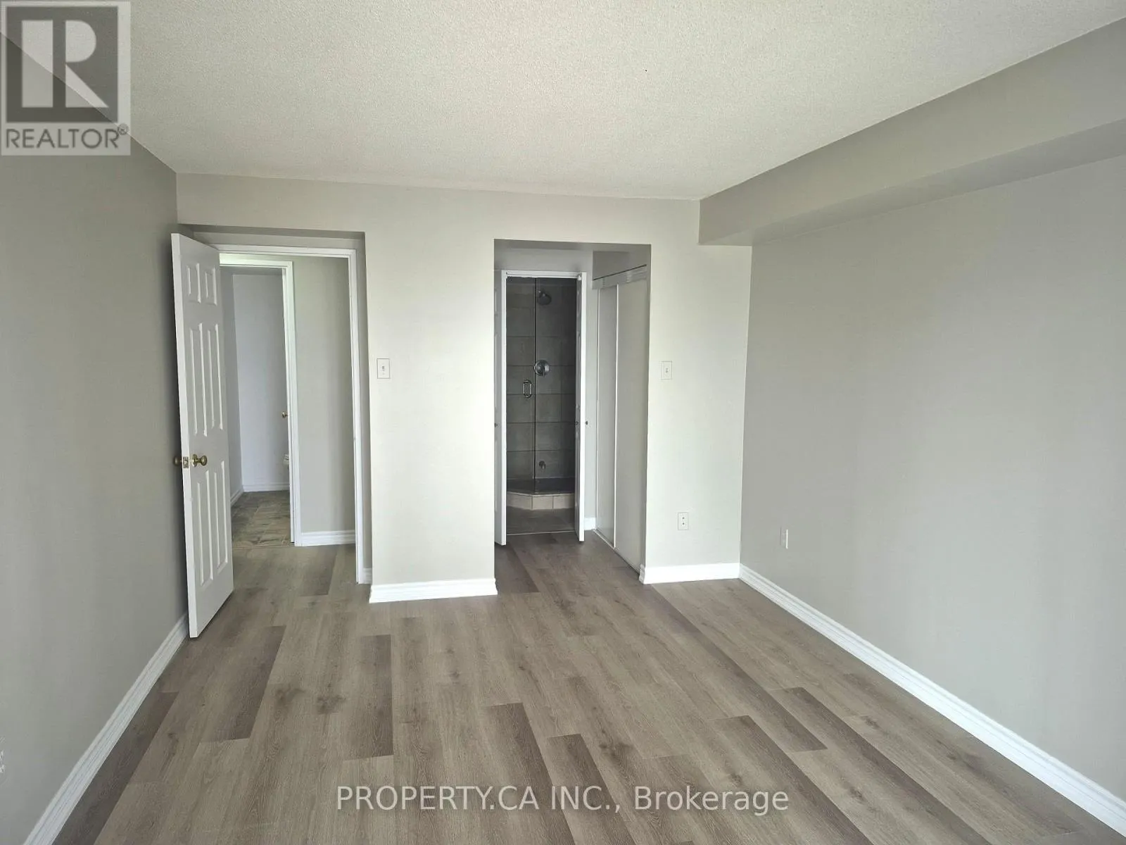 1206 - 5460 YONGE STREET