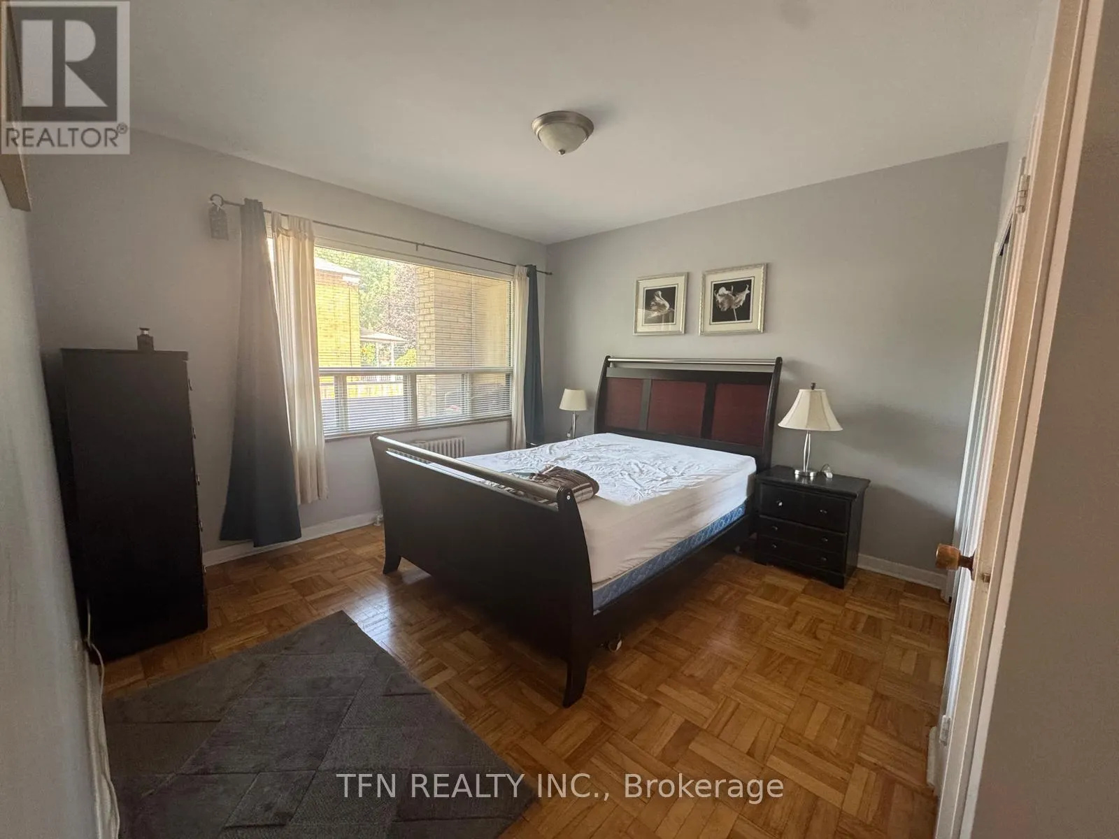102 - 1112 AVENUE ROAD