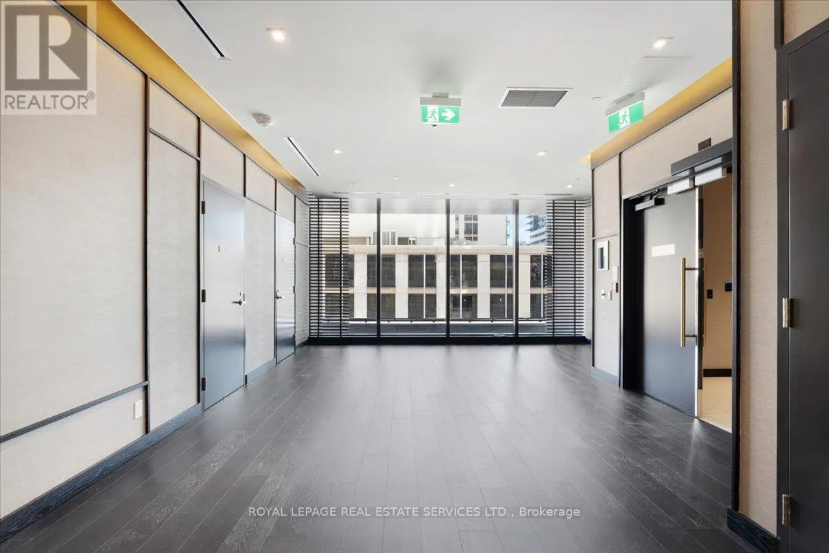 911 - 501 YONGE STREET