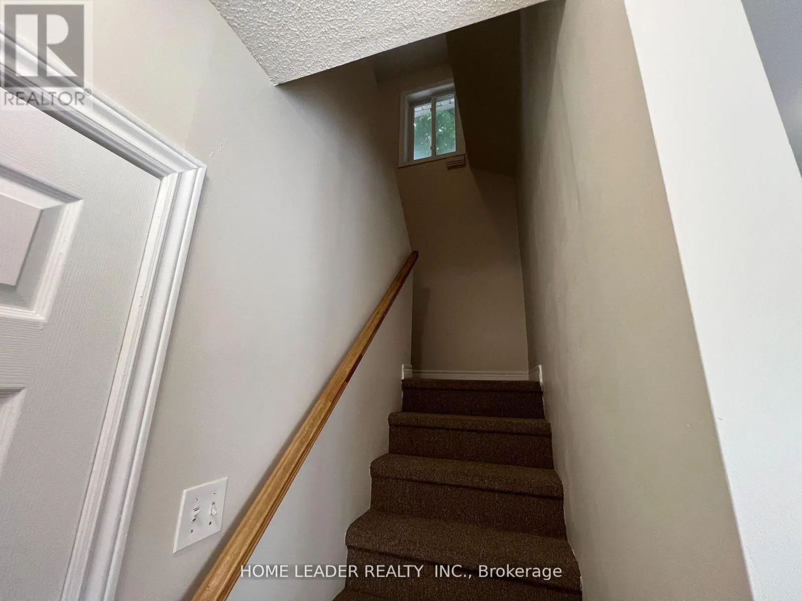 23 FRANKLIN AVENUE