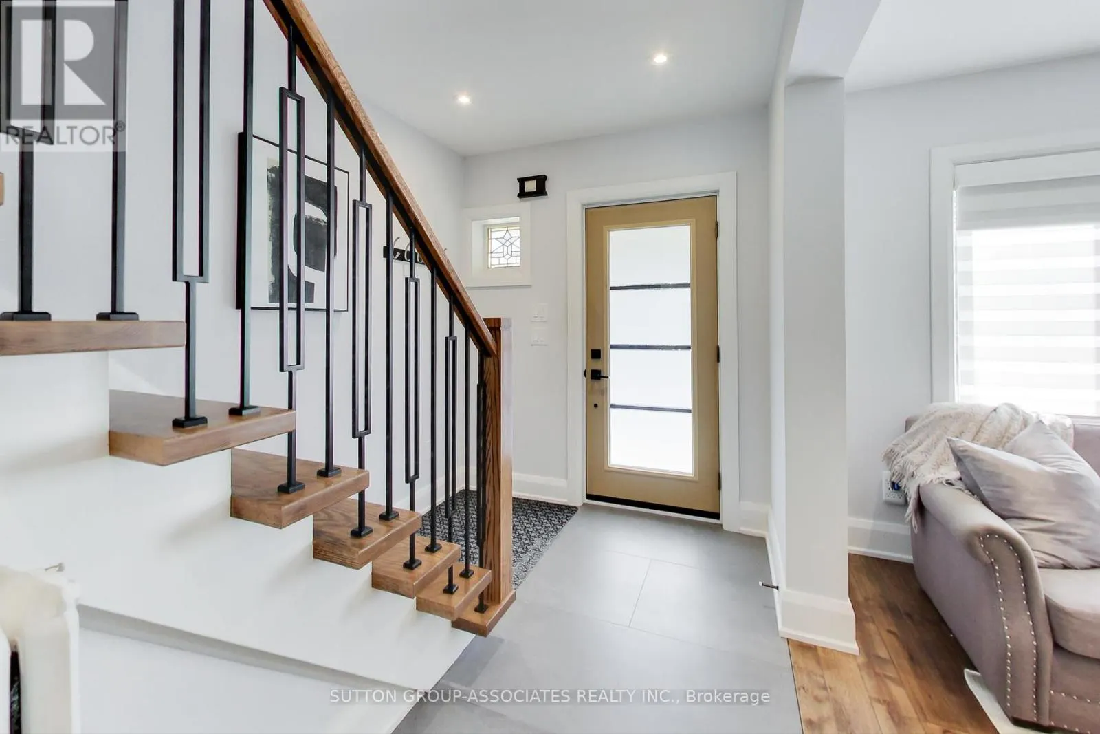 143 PINEWOOD AVENUE