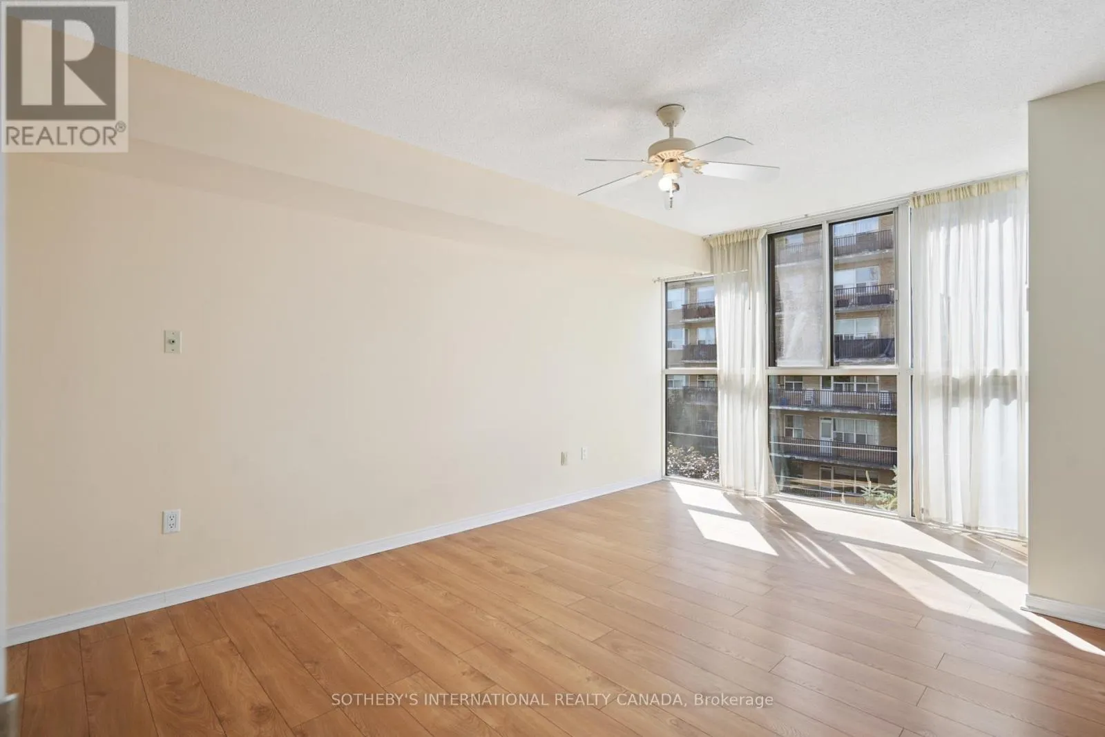 501 - 10 TICHESTER ROAD