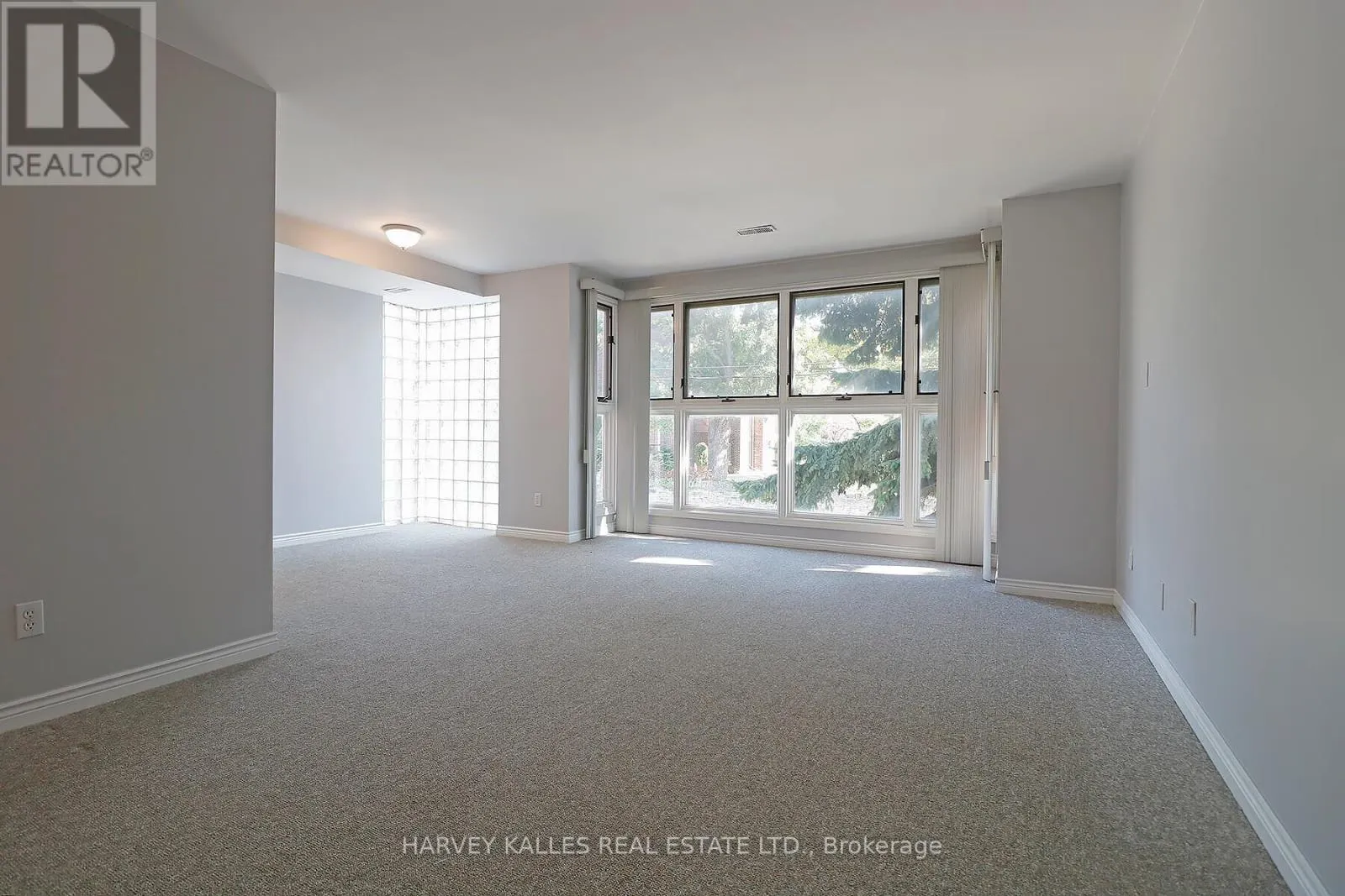 B - 1422 BAYVIEW AVENUE